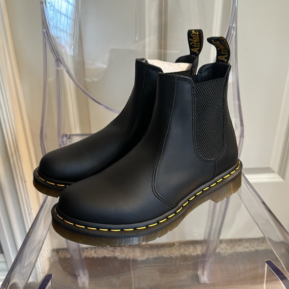 Dr Martens Chelsea Boot